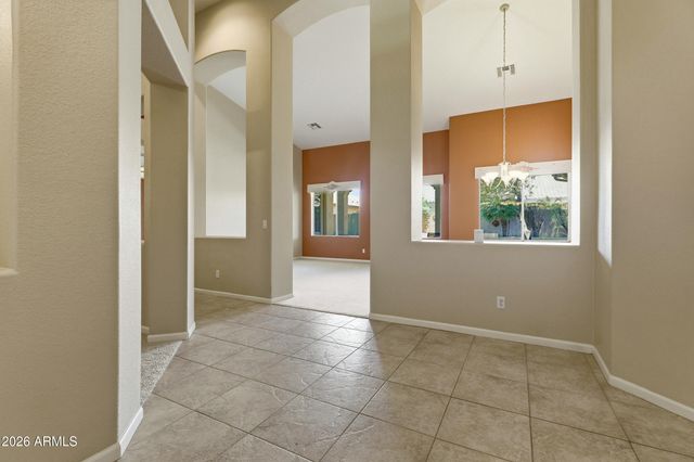 8056 W LOUISE Drive, Peoria, AZ 85383