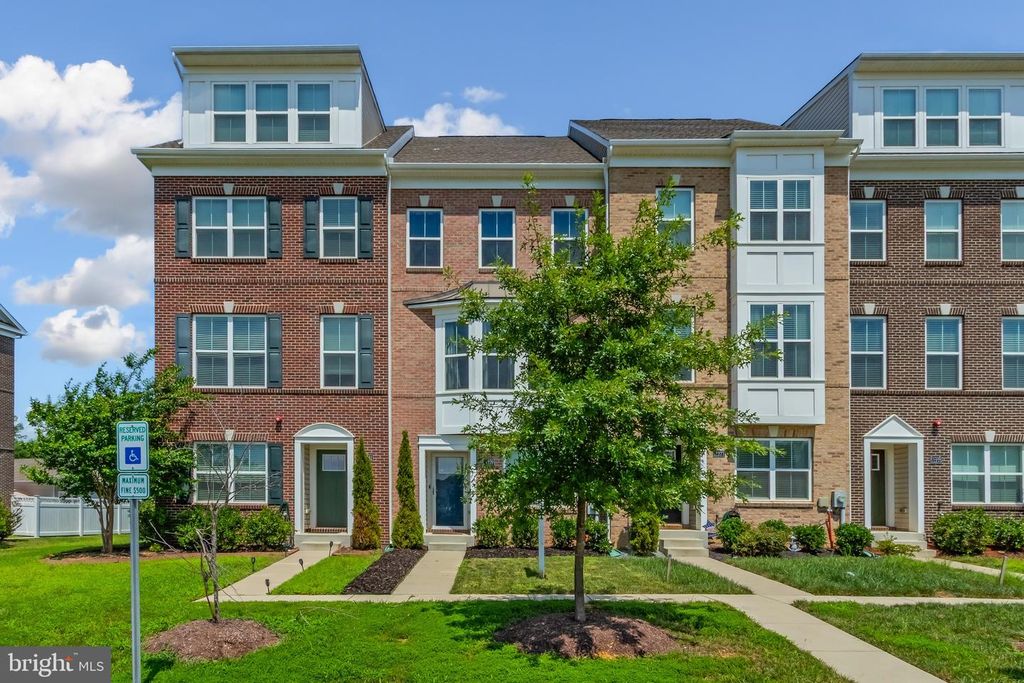 11279 SAINT LUKE DR, White Plains, MD 20695
