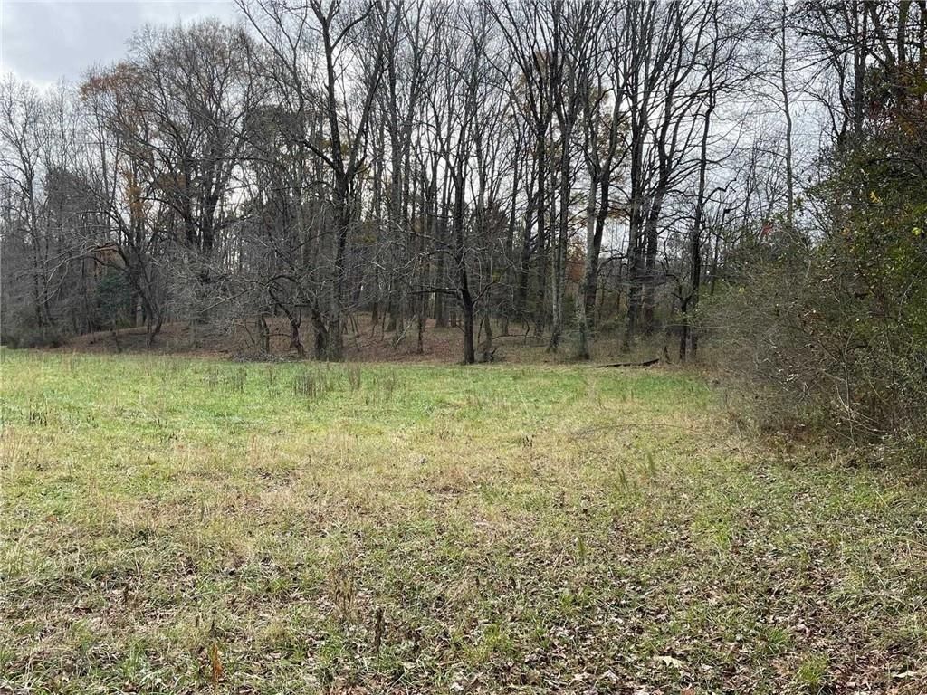 960 Walnut, Hoschton, GA 30548