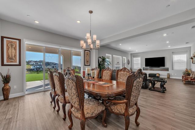 4785 Villa Verde Dr, Folsom, CA 95630