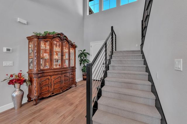 4785 Villa Verde Dr, Folsom, CA 95630