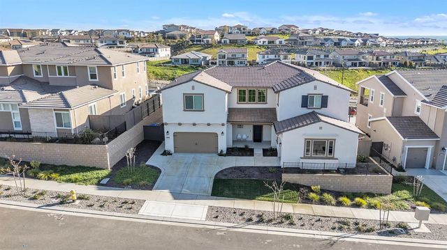 4785 Villa Verde Dr, Folsom, CA 95630