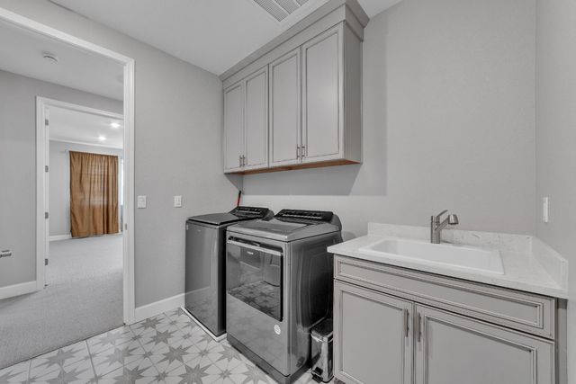 4785 Villa Verde Dr, Folsom, CA 95630