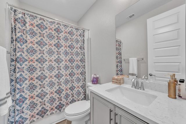 4785 Villa Verde Dr, Folsom, CA 95630