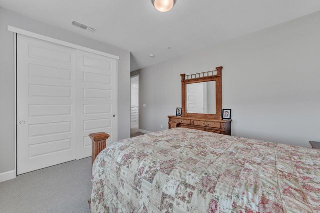 4785 Villa Verde Dr, Folsom, CA 95630