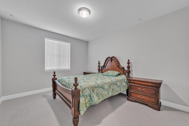 4785 Villa Verde Dr, Folsom, CA 95630