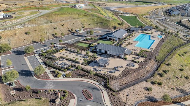 4785 Villa Verde Dr, Folsom, CA 95630