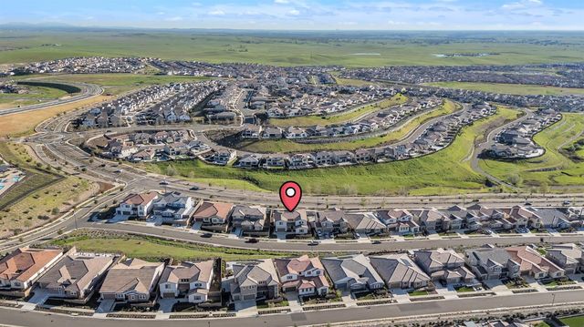 4785 Villa Verde Dr, Folsom, CA 95630