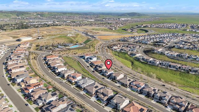 4785 Villa Verde Dr, Folsom, CA 95630