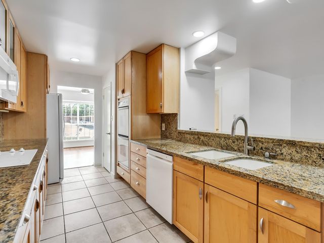 14325 Lost Meadow Lane, Houston, TX 77079