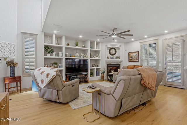 6313 Franklin Gate Drive, El Paso, TX 79912