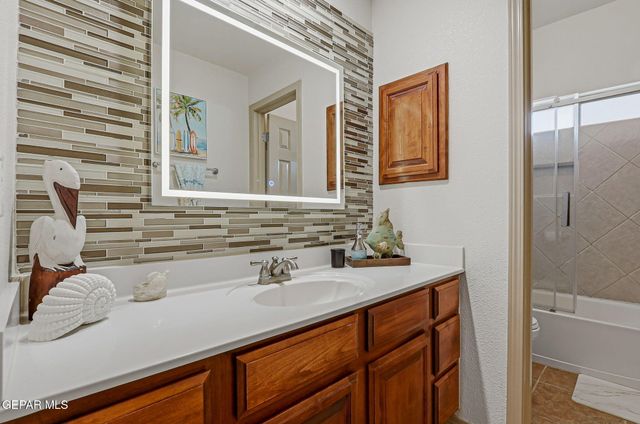 6313 Franklin Gate Drive, El Paso, TX 79912