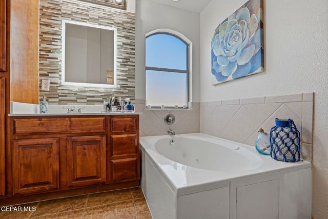 6313 Franklin Gate Drive, El Paso, TX 79912