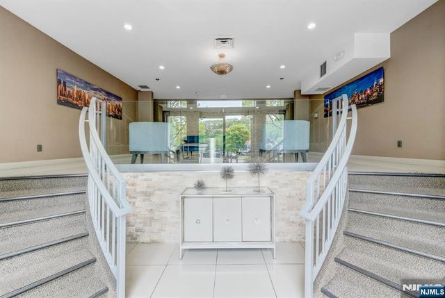 24 Ave At Port Imperial 318, West New York, NJ 07093