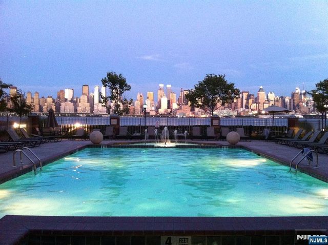 24 Ave At Port Imperial 318, West New York, NJ 07093