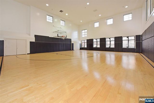 24 Ave At Port Imperial 318, West New York, NJ 07093