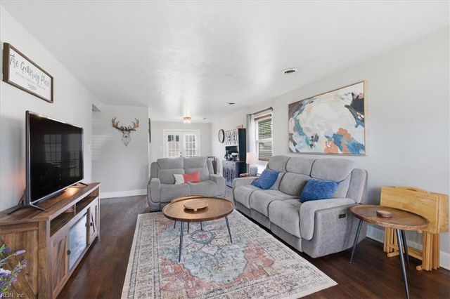4901 Hatton Point RD, Portsmouth, VA 23703