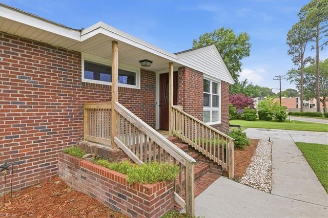 4901 Hatton Point RD, Portsmouth, VA 23703