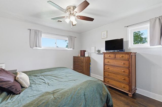 4901 Hatton Point RD, Portsmouth, VA 23703