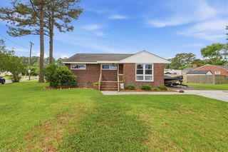 4901 Hatton Point RD, Portsmouth, VA 23703
