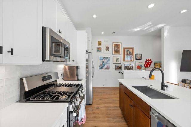 3809 Valley View RD 19, Austin, TX 78704