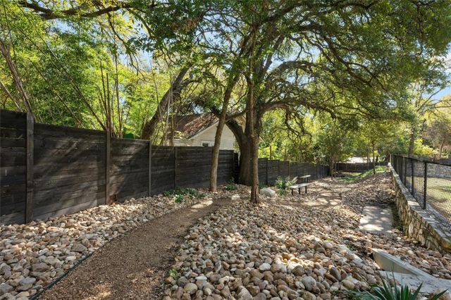 3809 Valley View RD 19, Austin, TX 78704