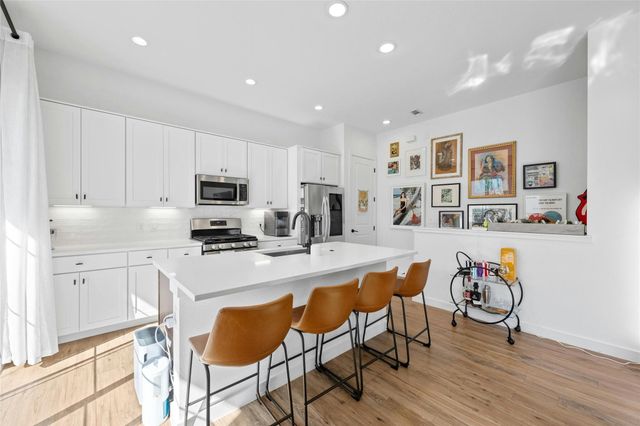 3809 Valley View RD 19, Austin, TX 78704
