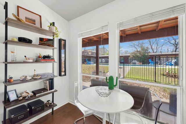 5601 Woodrow Ave 3-114, Austin, TX 78756