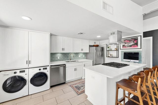 5601 Woodrow Ave 3-114, Austin, TX 78756