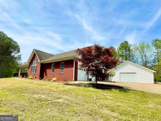 293 N Avery Road NW, Rome, GA 30165