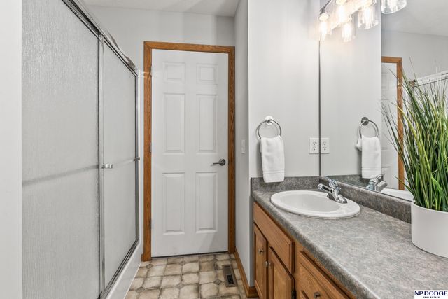 1708 N 175 Court, Omaha, NE 68118