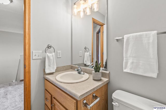 1708 N 175 Court, Omaha, NE 68118