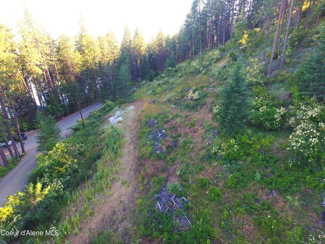 1751 W Valhalla Rd, Coeur D'alene, ID 83814