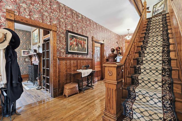 302 Mt Pleasant ST, Pittsburg, TX 75686