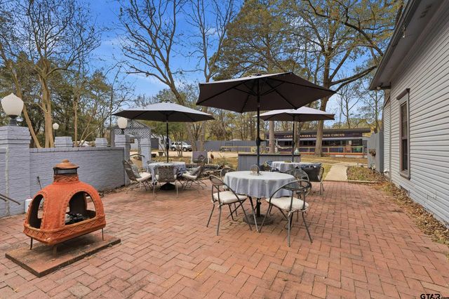 302 Mt Pleasant ST, Pittsburg, TX 75686