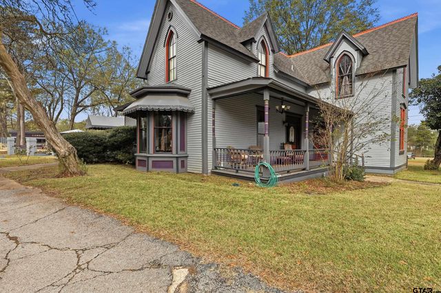 302 Mt Pleasant ST, Pittsburg, TX 75686