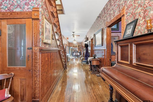 302 Mt Pleasant ST, Pittsburg, TX 75686