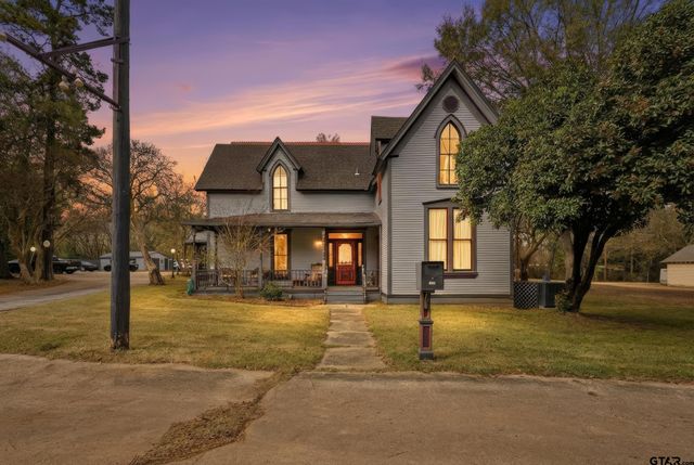 302 Mt Pleasant ST, Pittsburg, TX 75686