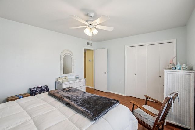 1409 N PEBBLE BEACH BOULEVARD, Sun City Center, FL 33573