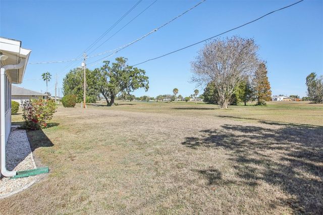 1409 N PEBBLE BEACH BOULEVARD, Sun City Center, FL 33573