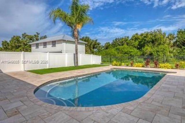 15430 29 Lane E., Other City - In The State Of Florida, FL 34219