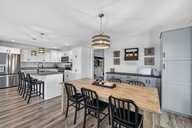 4427 Feather Lane, Middleton, WI 53562