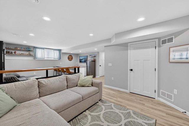 4427 Feather Lane, Middleton, WI 53562