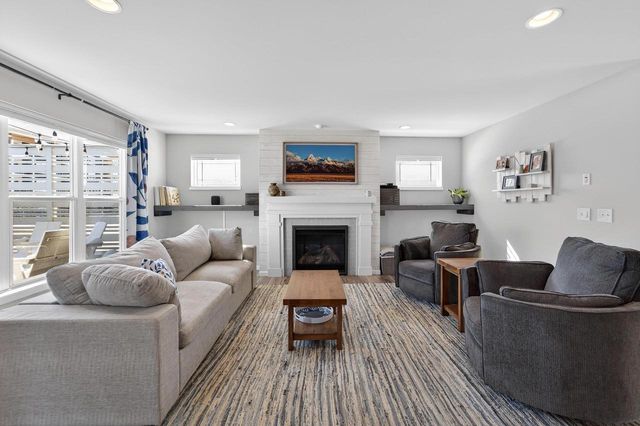 4427 Feather Lane, Middleton, WI 53562