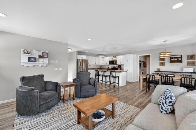 4427 Feather Lane, Middleton, WI 53562