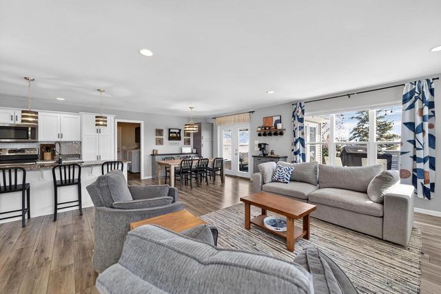 4427 Feather Lane, Middleton, WI 53562