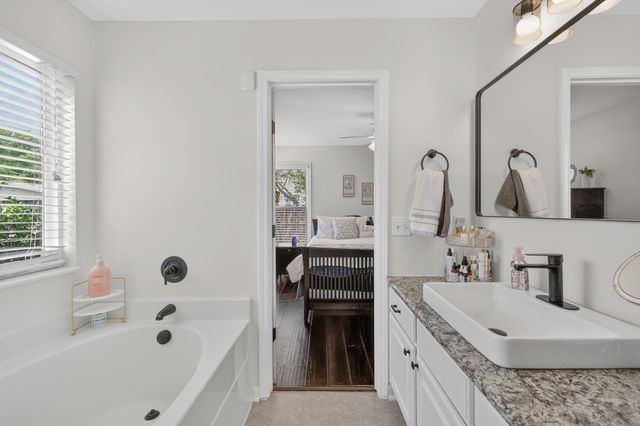 1006 Bradford Park Rd, Mount Juliet, TN 37122