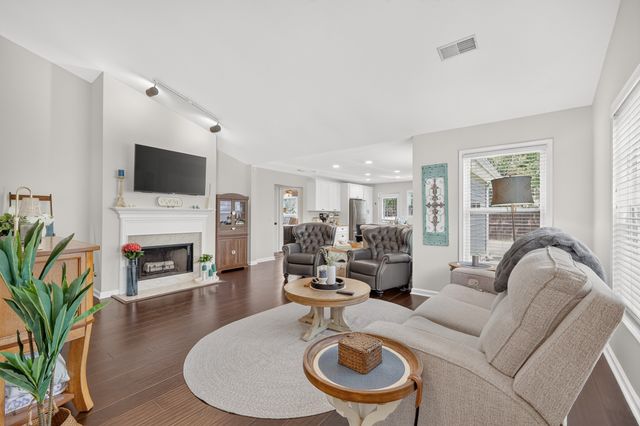 1006 Bradford Park Rd, Mount Juliet, TN 37122