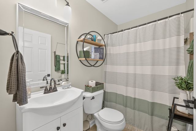 1006 Bradford Park Rd, Mount Juliet, TN 37122