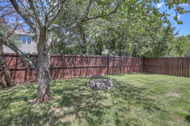 1006 Bradford Park Rd, Mount Juliet, TN 37122